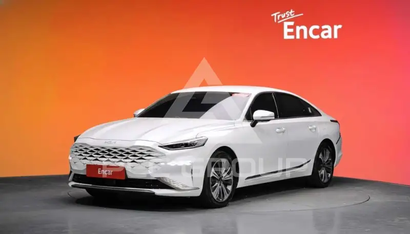 2023 KIA K8