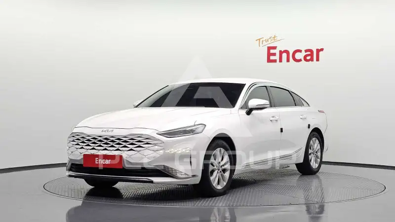 2023 KIA K8