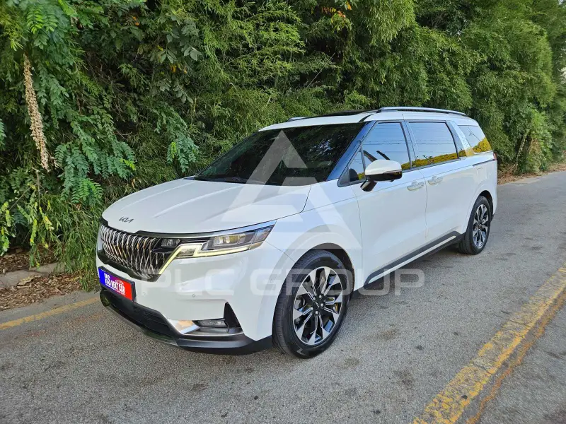 2023 KIA Carnival