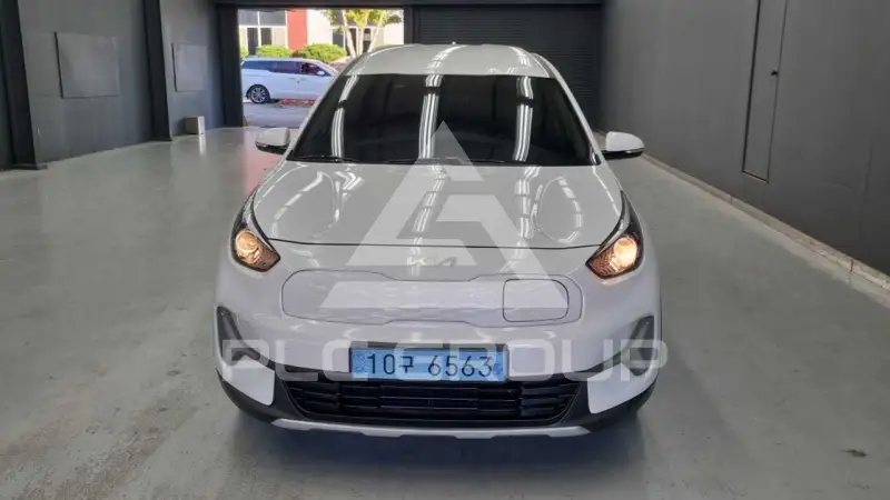 2023 KIA Niro