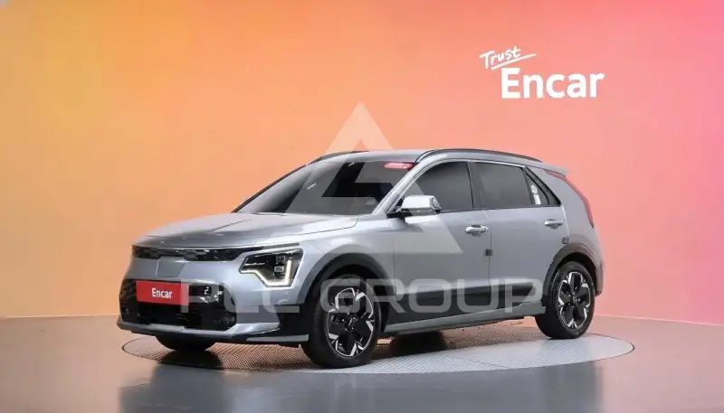2023 KIA Niro
