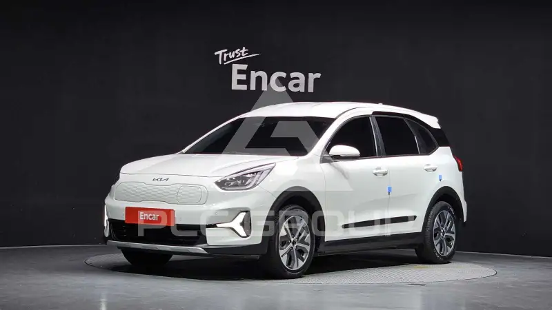 2023 KIA Niro