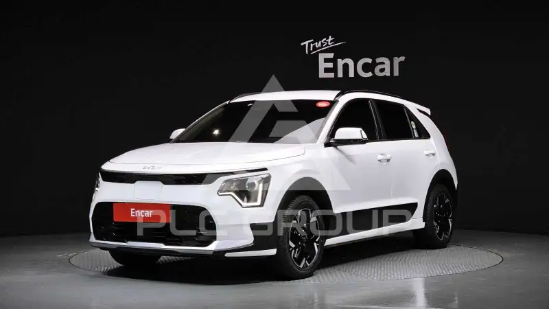 2023 KIA Niro