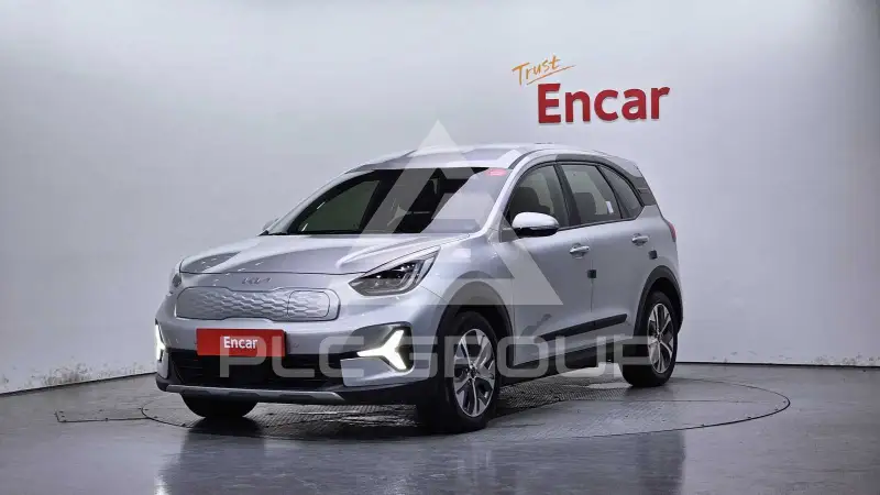2023 KIA Niro
