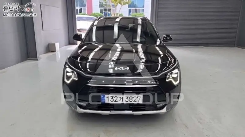 2023 KIA Niro