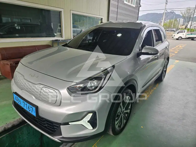 2023 KIA Niro