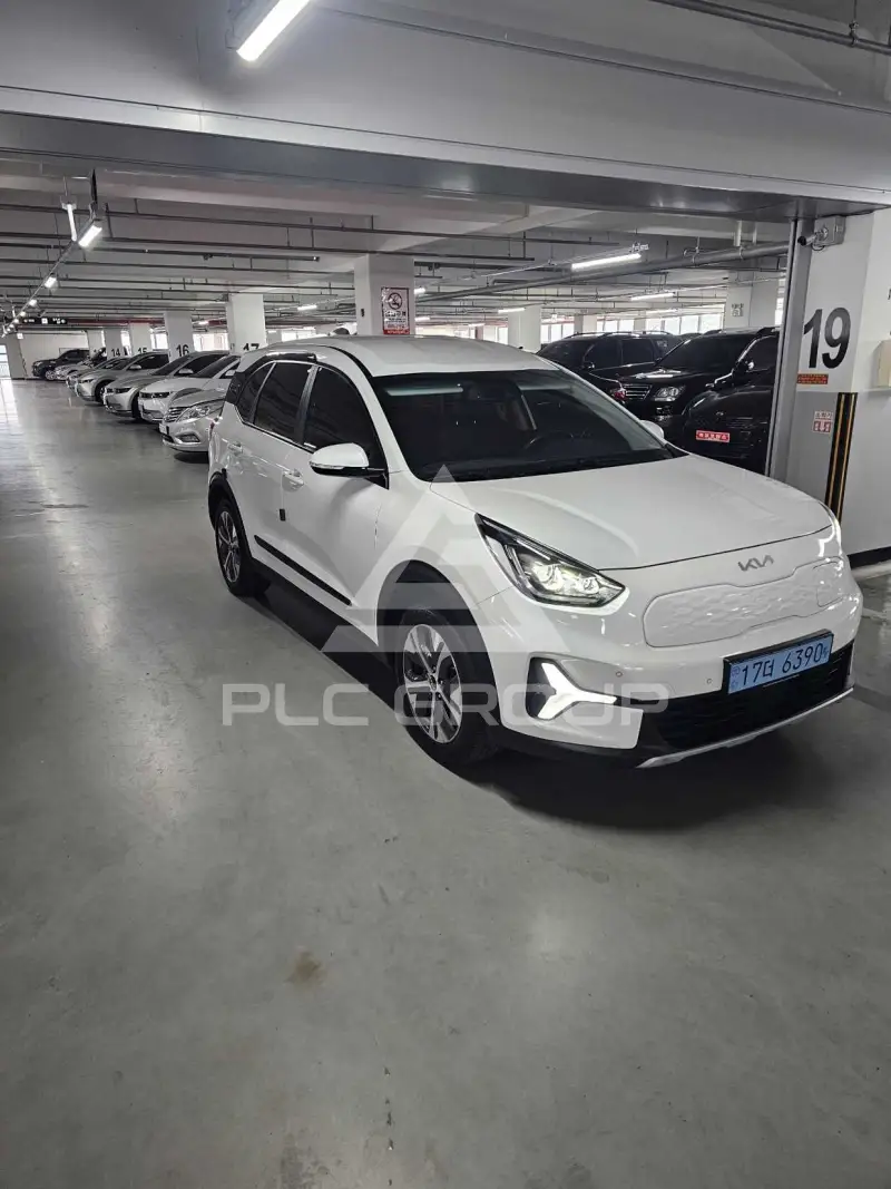 2023 KIA Niro