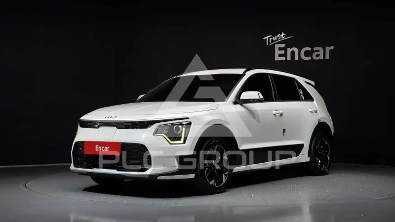 2023 KIA Niro