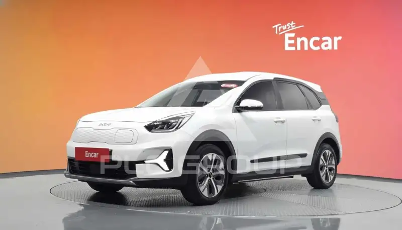 2023 KIA Niro