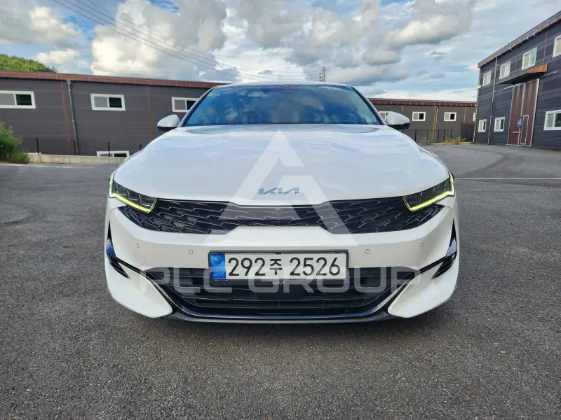 2023 KIA K5