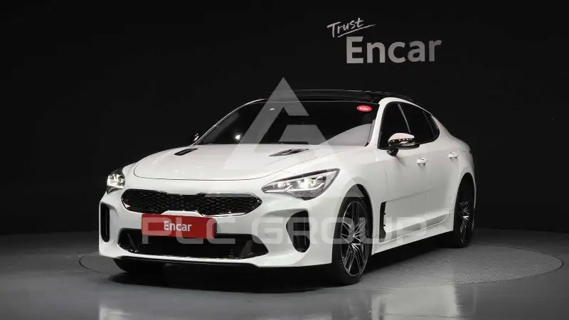 2023 KIA Stinger