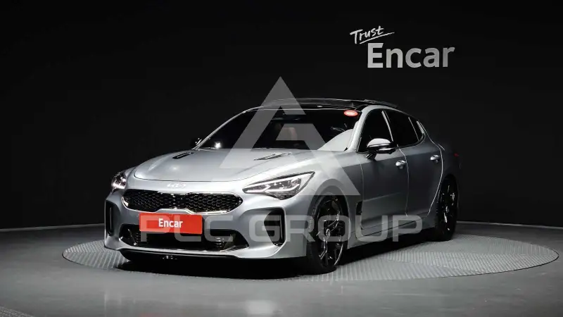 2023 KIA Stinger