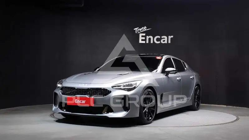 2023 KIA Stinger