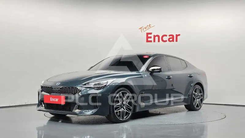 2023 KIA Stinger