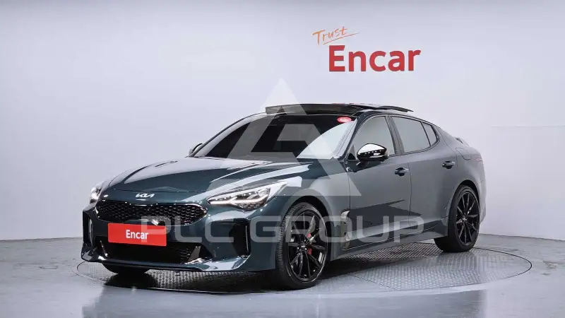 2023 KIA Stinger