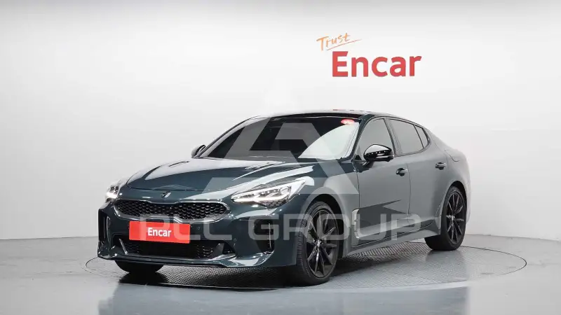 2023 KIA Stinger