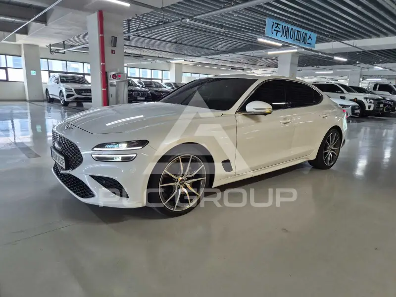 2023 Genesis G70