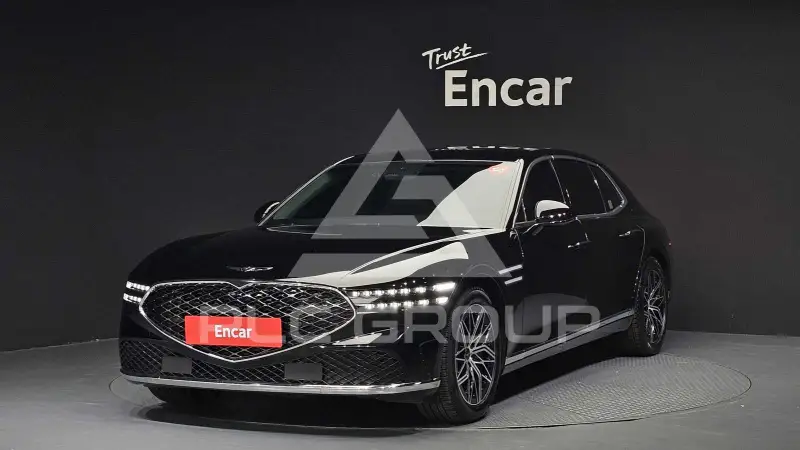 2023 Genesis G90