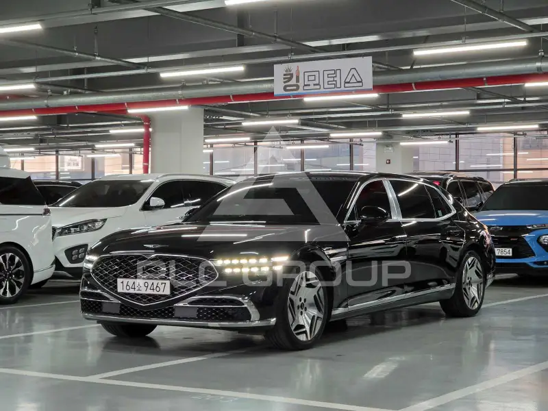 2023 Genesis G90