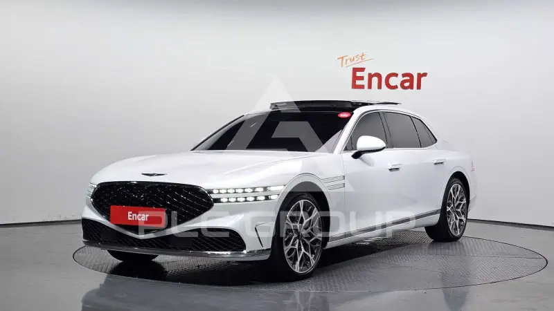 2023 Genesis G90