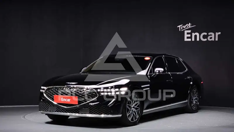 2023 Genesis G90