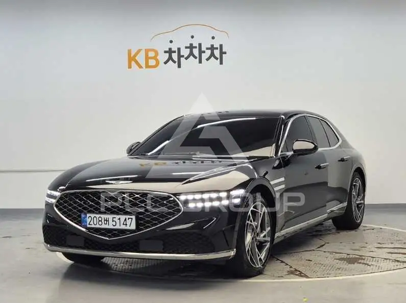 2023 Genesis G90
