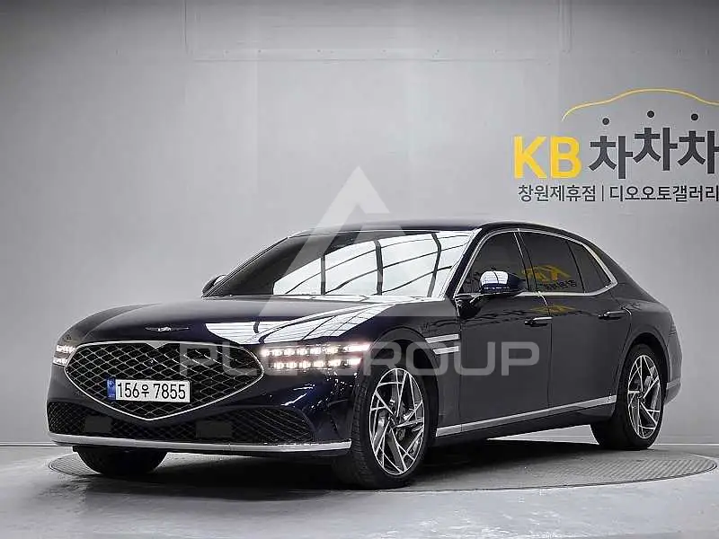 2023 Genesis G90