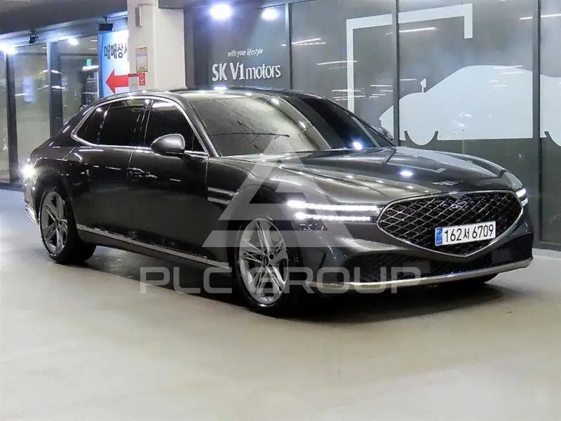 2023 Genesis G90
