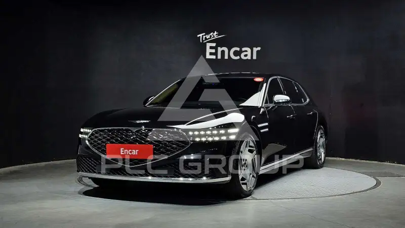 2023 Genesis G90