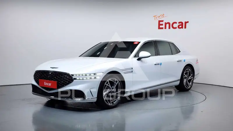 2023 Genesis G90
