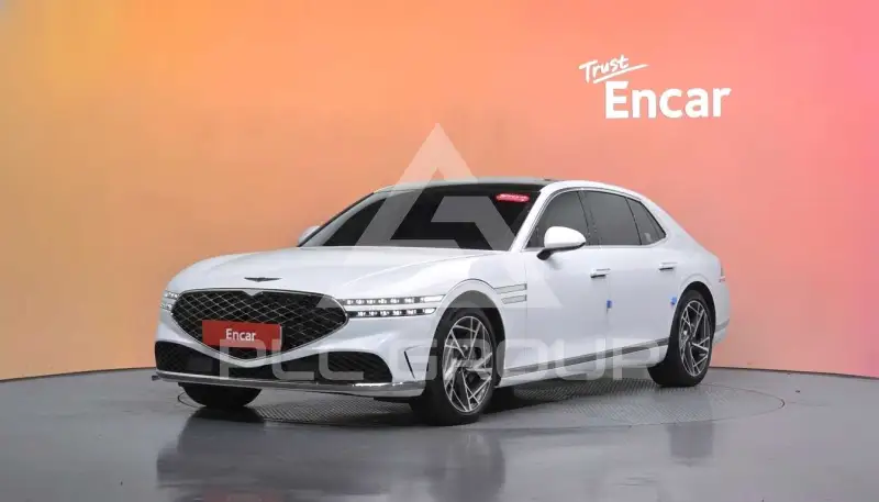 2023 Genesis G90