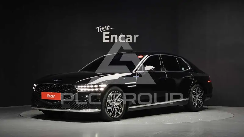 2023 Genesis G90