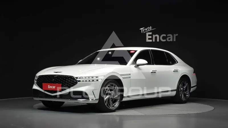 2023 Genesis G90