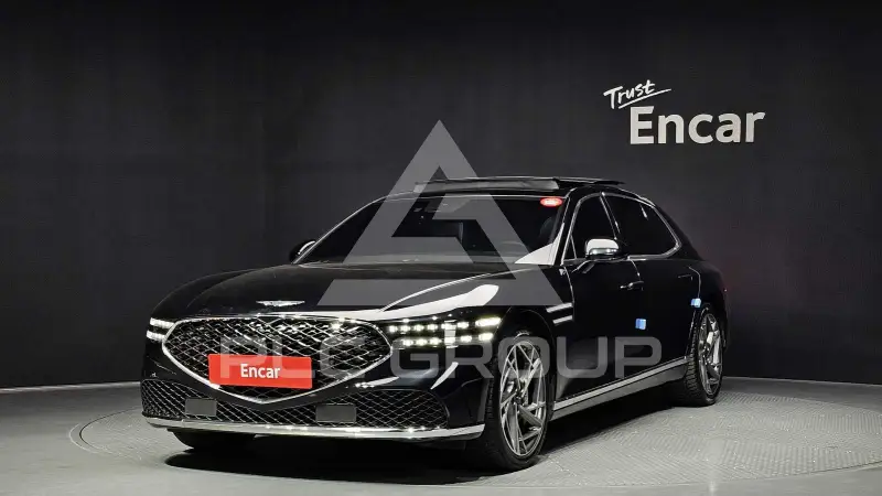 2023 Genesis G90