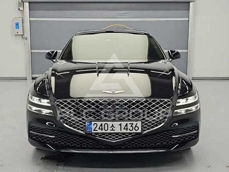 2023 Genesis G80