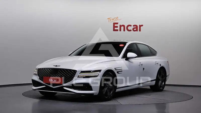 2023 Genesis G80