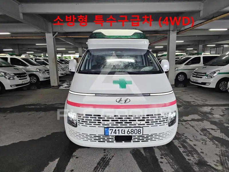 2023 Hyundai Staria