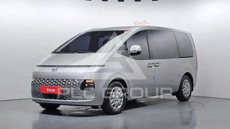 2023 Hyundai Staria