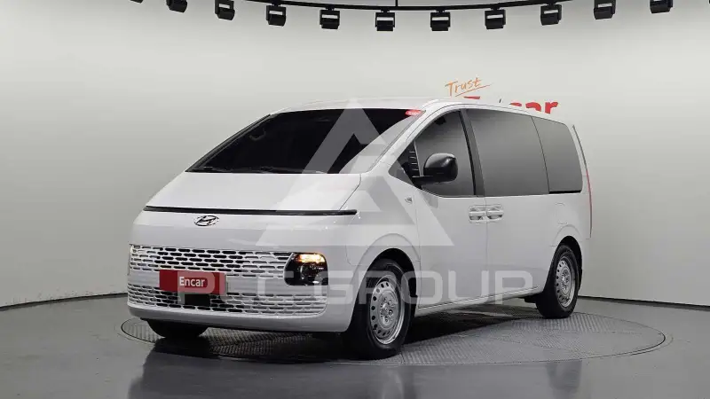 2023 Hyundai Staria