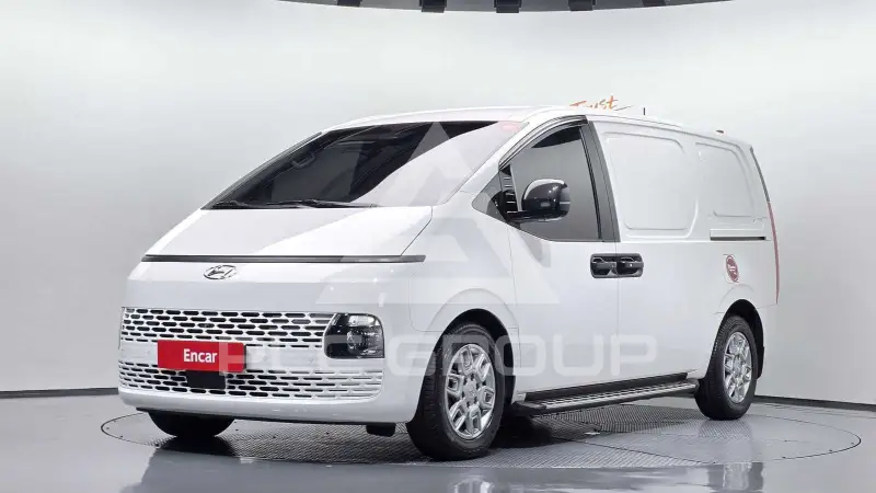 2023 Hyundai Staria