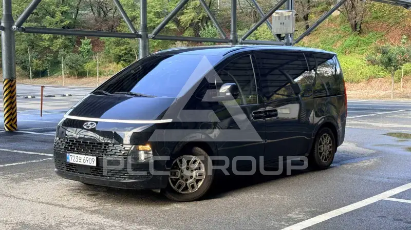 2023 Hyundai Staria