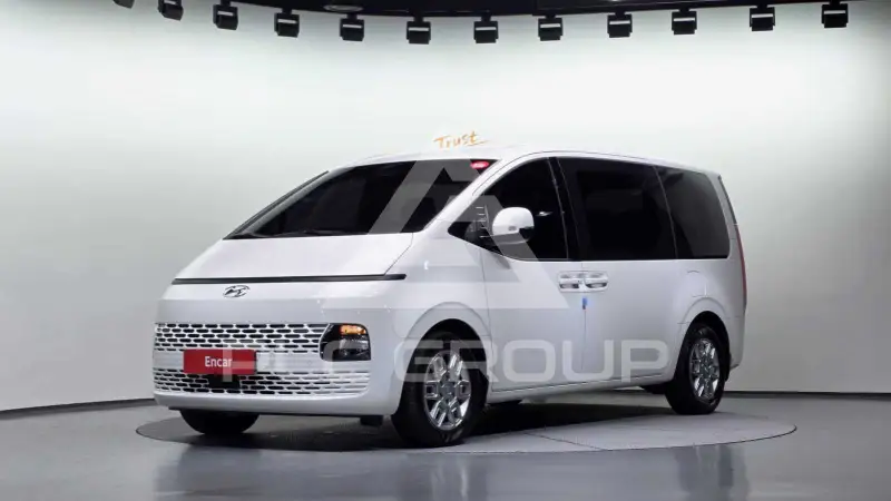 2023 Hyundai Staria
