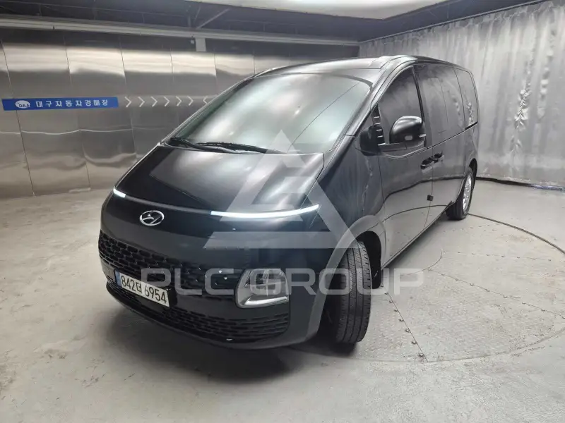 2023 Hyundai Staria