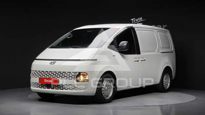 2023 Hyundai Staria
