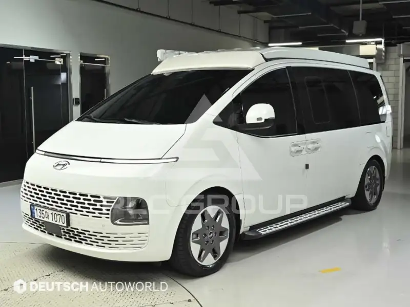 2023 Hyundai Staria