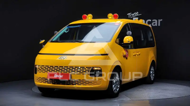 2023 Hyundai Staria