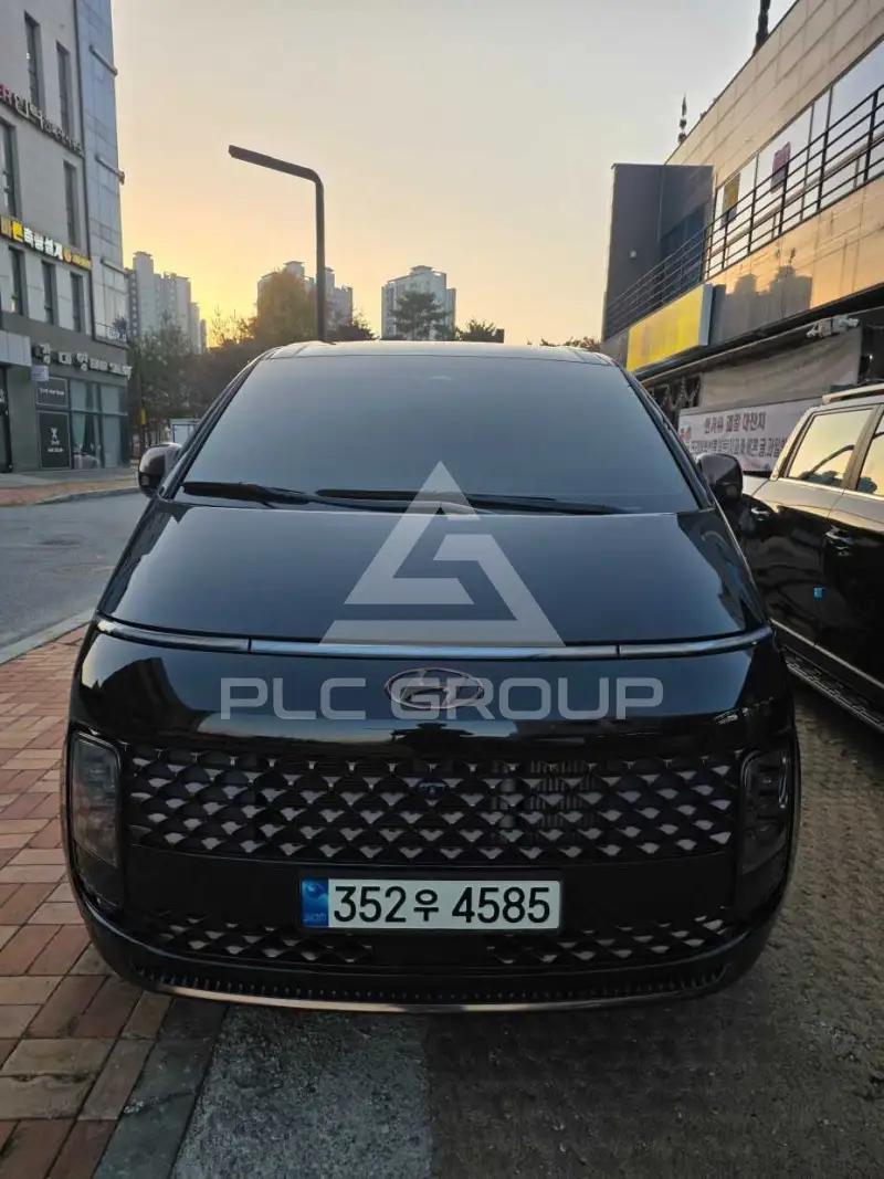 2023 Hyundai Staria