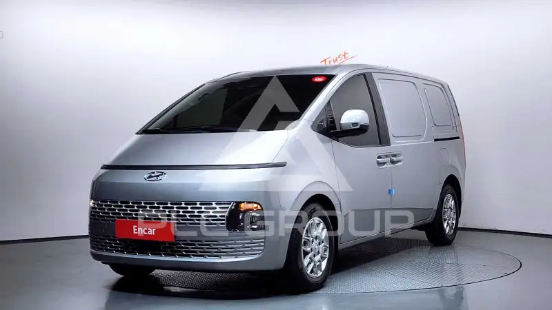 2023 Hyundai Staria