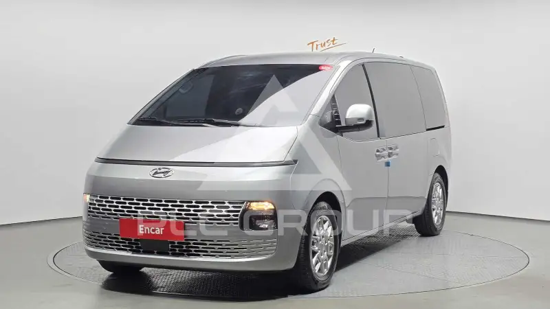 2023 Hyundai Staria