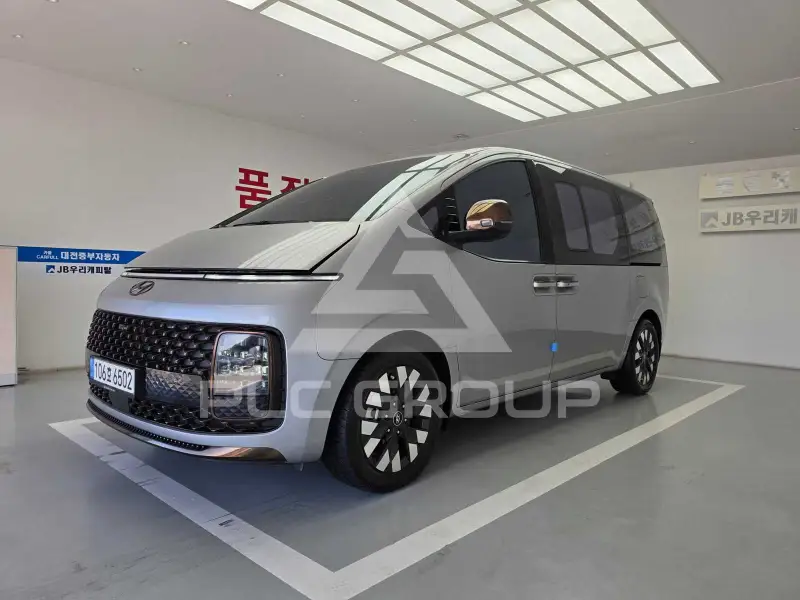 2023 Hyundai Staria